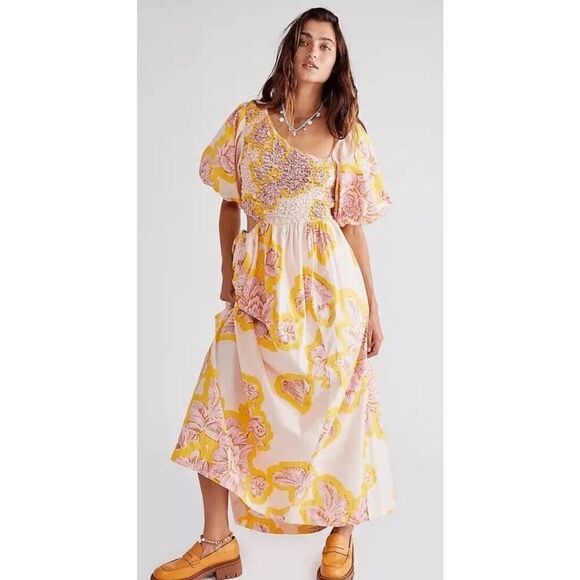 Free People Kalimantan Printed Midi Dress Bold Floral Ruched Blush Yellow Medium - Picture 14 of 14